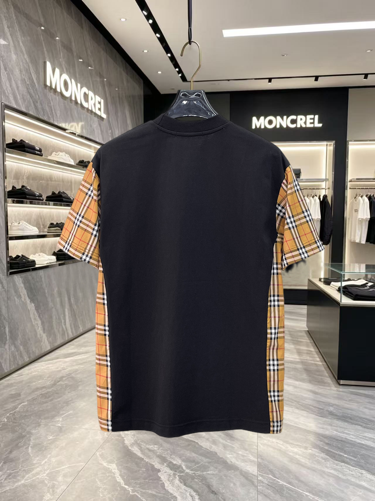 short sleeves